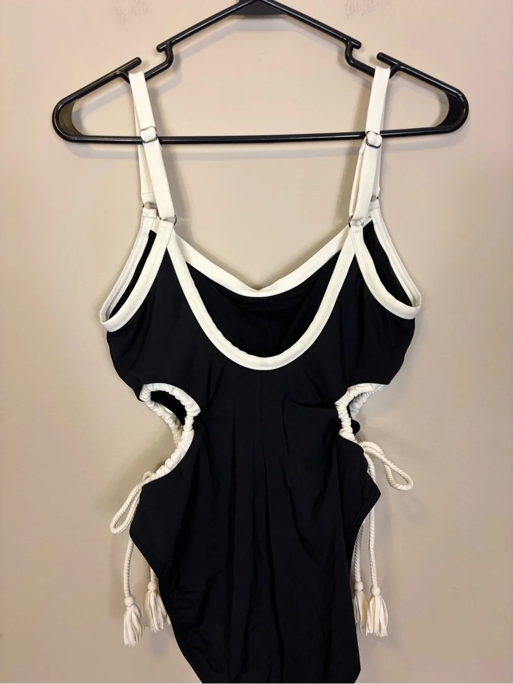 Robin Piccone Black and White One-Piece Swimsuit Cut Out Side Ties 10